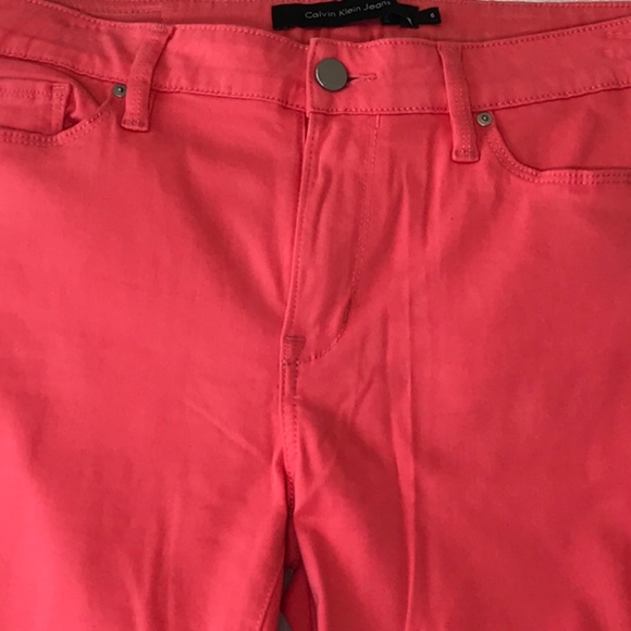 Calvin Klein Women’s Pinky Coral Stretch Jeans - Picture 3 of 10